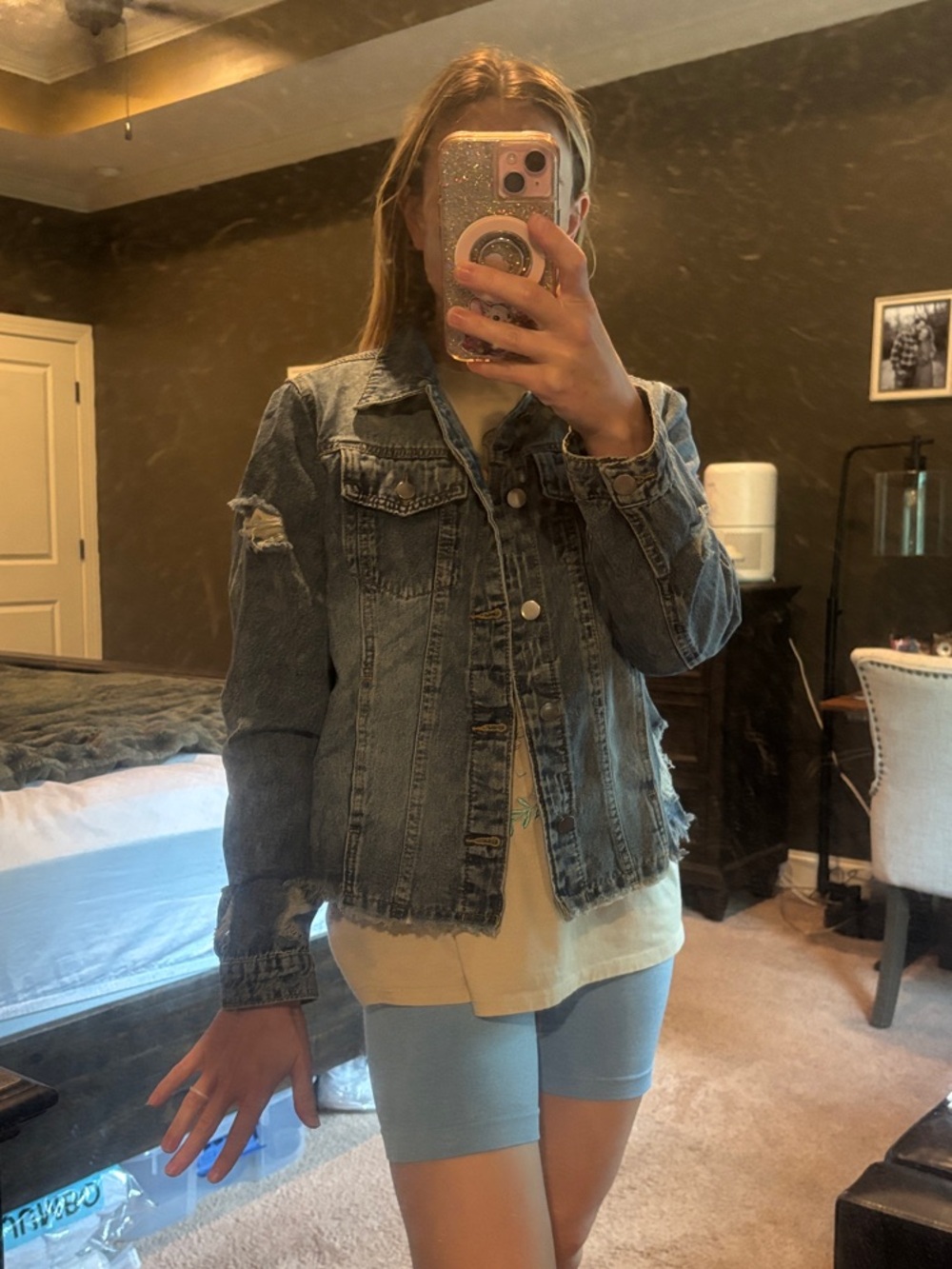 Women's Distressed Blue Denim Jacket - Classic Casual Layering